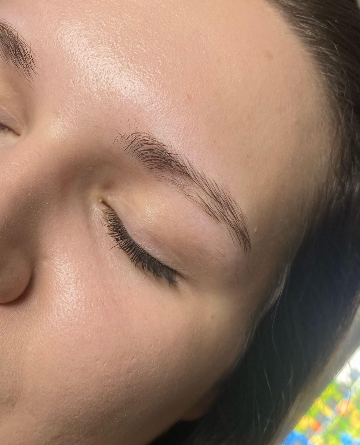 Microblading - Sprâncene Definite