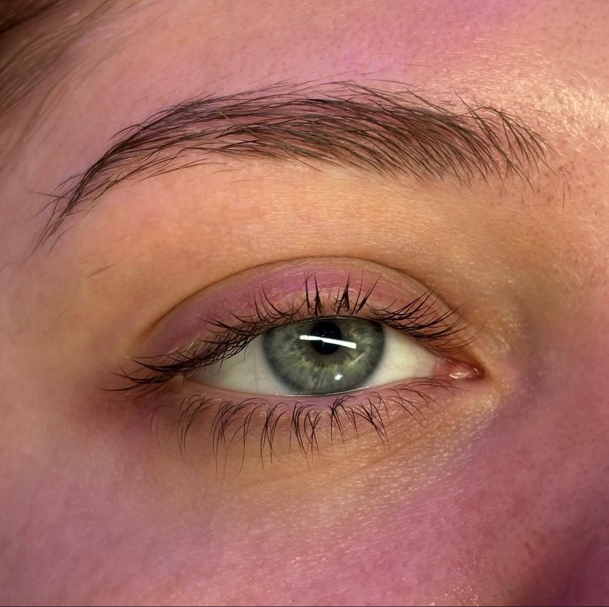 Fir cu Fir – Detaliu Close-up